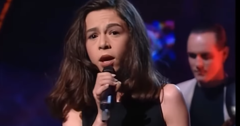 צרפת: כוכבת האירוויזיון הלכה לעולמה בטרם עת